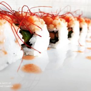 Bandeja de sushi para eventos